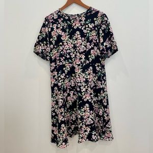 ✨ Woman’s Plus Size Floral Summer Dress Size 1XL